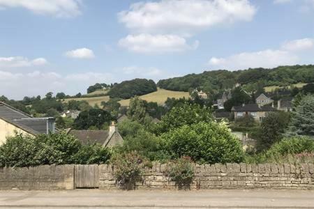 Skittles - Charming One Bedroom Apartment - Parking - Easy Access To Bath Box  Exterior foto