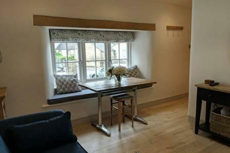 Skittles - Charming One Bedroom Apartment - Parking - Easy Access To Bath Box  Exterior foto