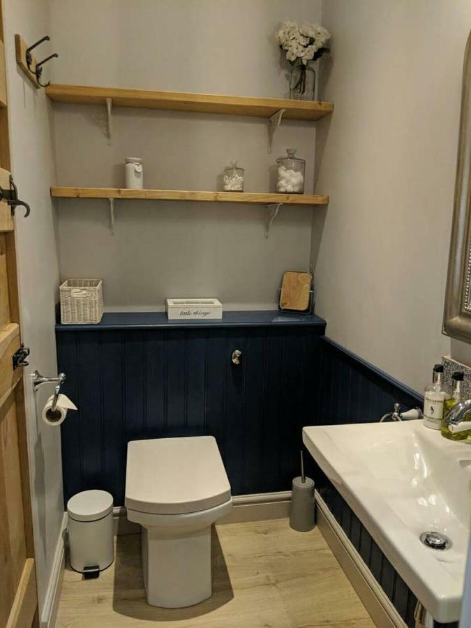 Skittles - Charming One Bedroom Apartment - Parking - Easy Access To Bath Box  Exterior foto