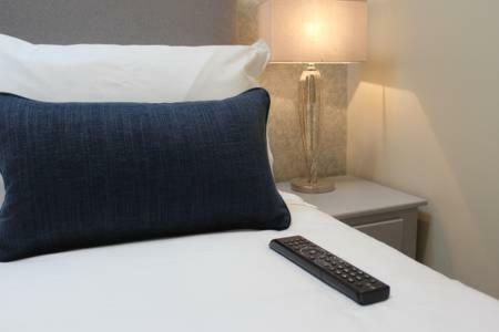 Skittles - Charming One Bedroom Apartment - Parking - Easy Access To Bath Box  Exterior foto